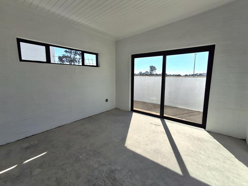 2 Bedroom Property for Sale in Britannia Bay Western Cape